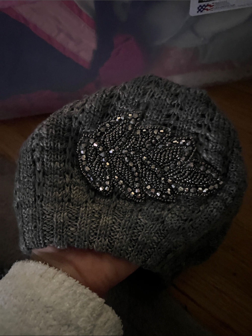 Gray beret cap crochet beaded appliqué OS fits most